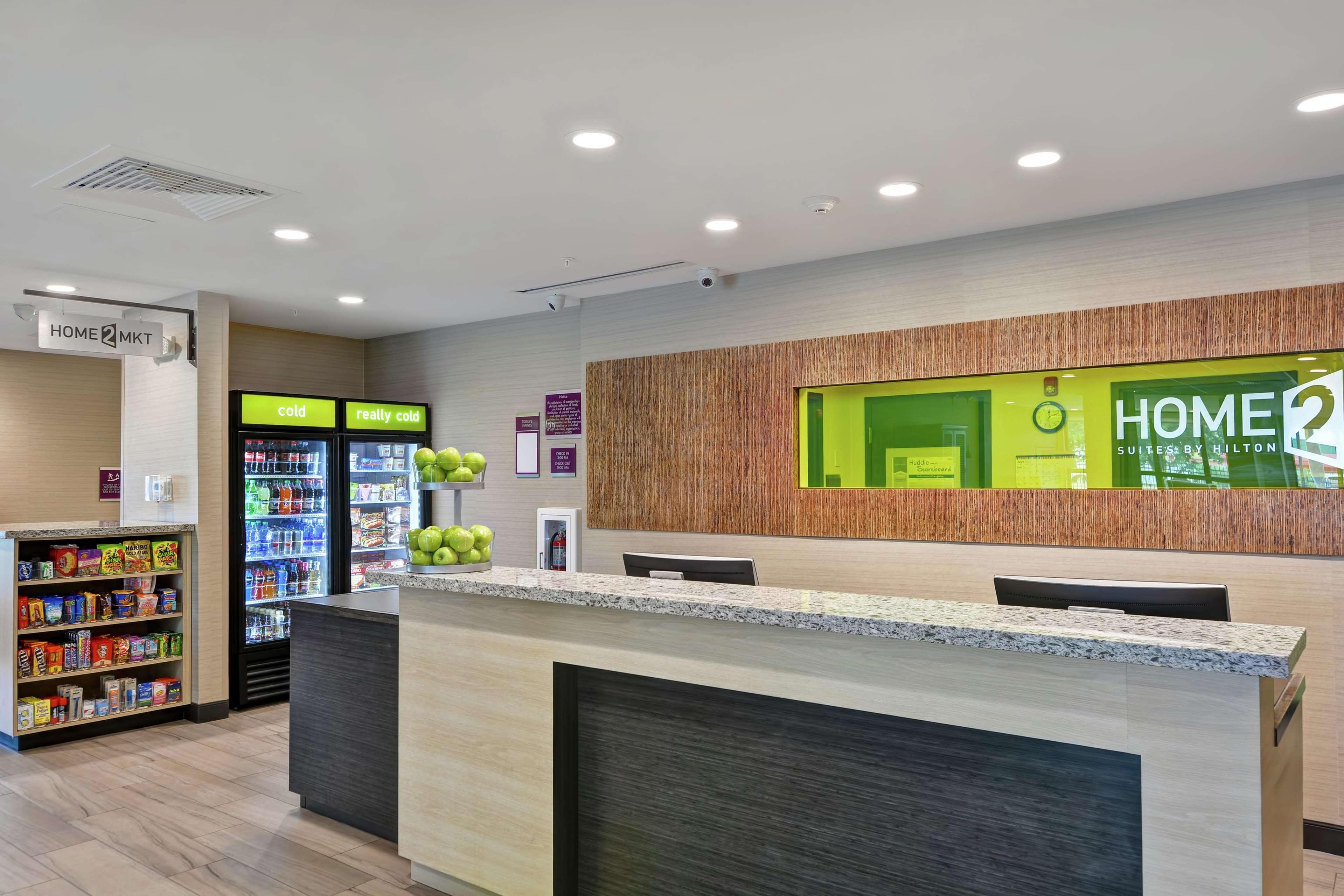 Home2 Suites Pensacola I-10 At North Davis Hwy Екстериор снимка